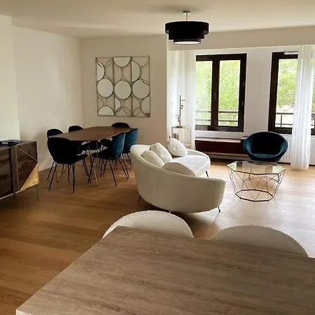 Lejlighed Familial De Qualite Paris